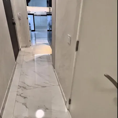 Taurunum Lux 30 * Белград