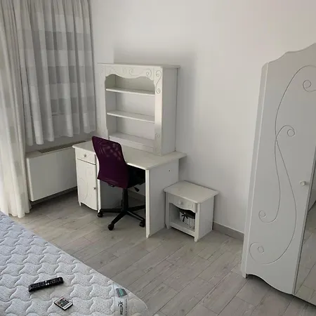 Taurunum Lux 30 Belgrade