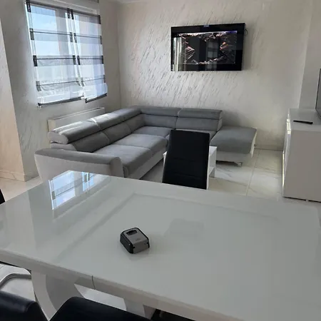 Апартаменты Taurunum Lux 30 Белград